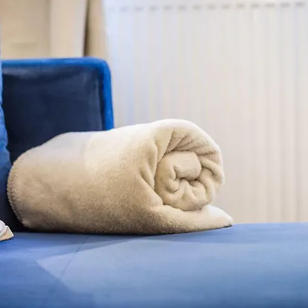 Exclusive La Clemenza Di Tito Apartment *